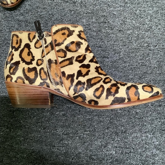 Sam Edelman Leopard Bootie, Size 9 - Picture 3 of 8